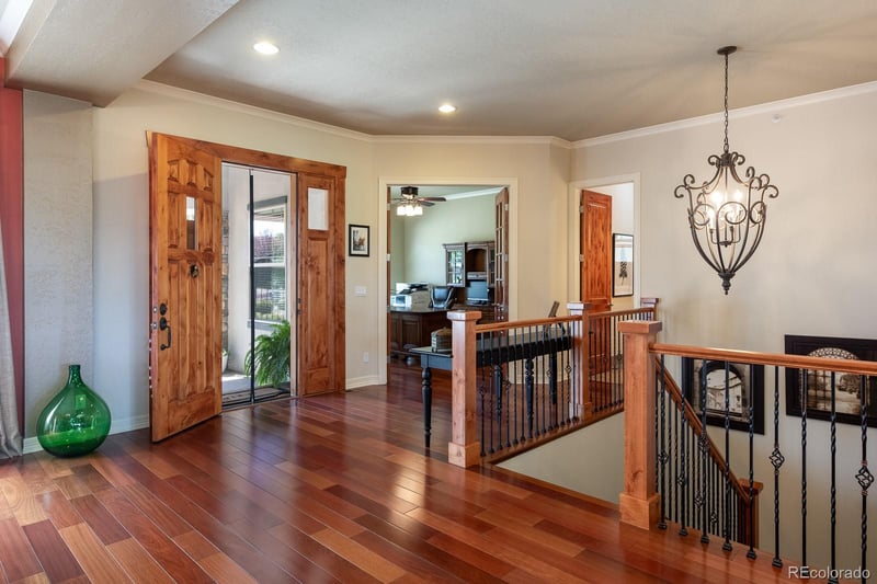 2483 W Peakview Ct, Littleton, CO 80120