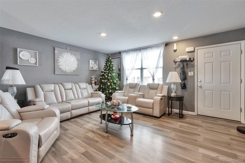 5502 Troy St, Denver, CO 80239