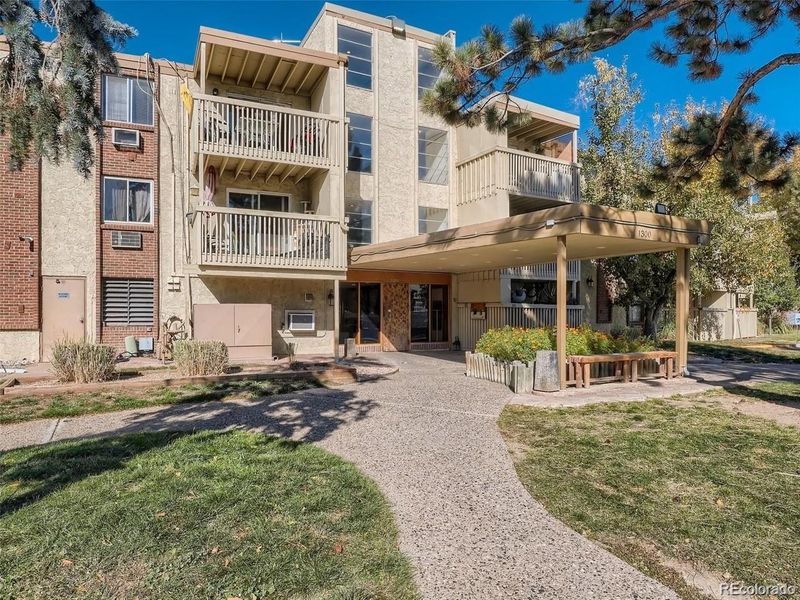 1300 S Parker Rd #192, Denver, CO 80231