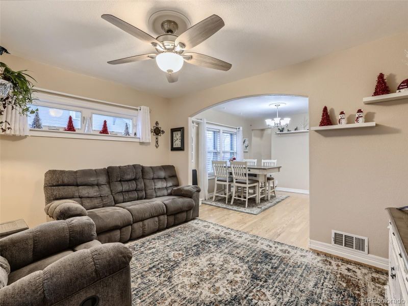 4563 Yates St, Denver, CO 80212