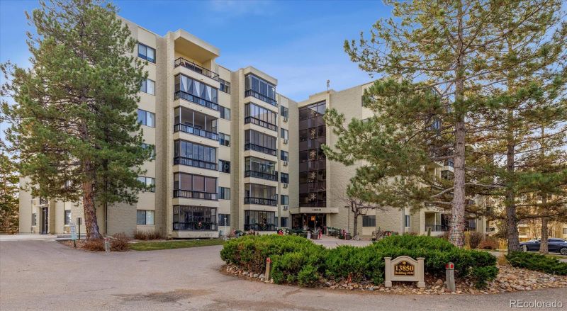 13850 E Marina Dr #304, Aurora, CO 80014