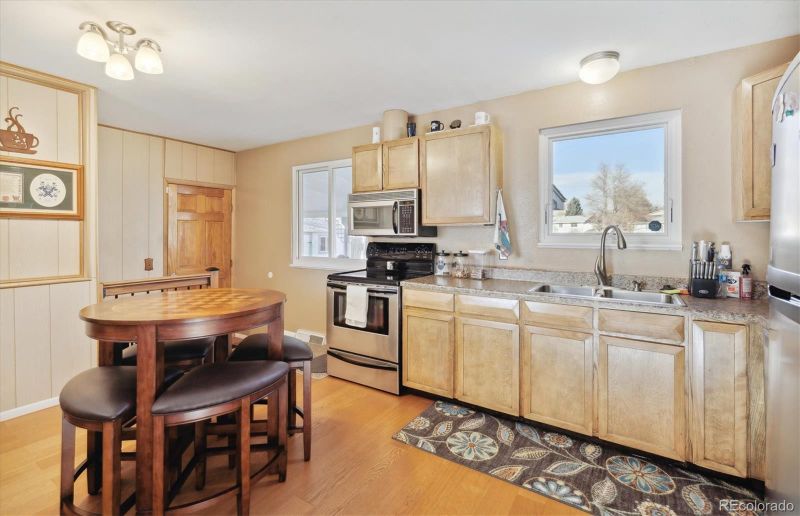 6325 W 78th Pl, Arvada, CO 80003