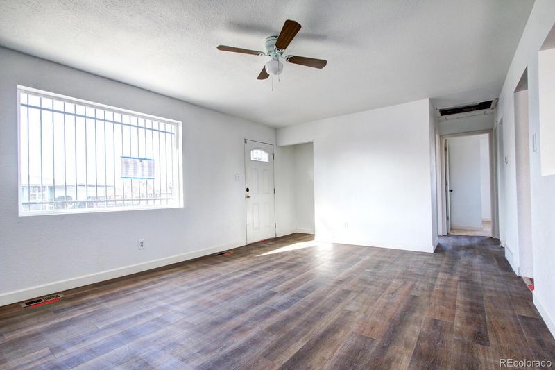 5522 Xanadu St, Denver, CO 80239