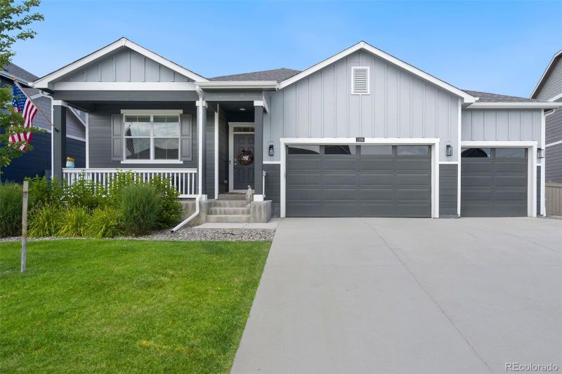 1239 Sun River Rd, Berthoud, CO 80513