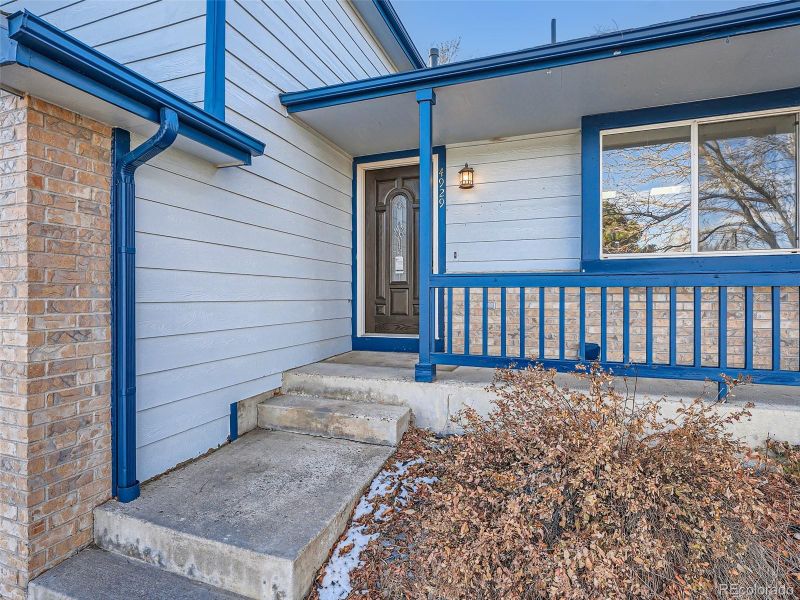 4929 S Espana Ct, Centennial, CO 80015
