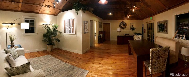 504 Perry St #A, Castle Rock, CO 80104
