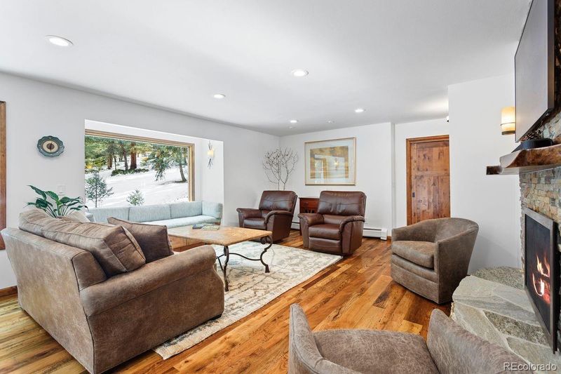8277 Zev Ln, Evergreen, CO 80439