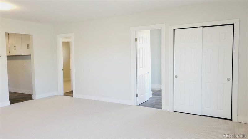 365 S Meade St, Denver, CO 80219