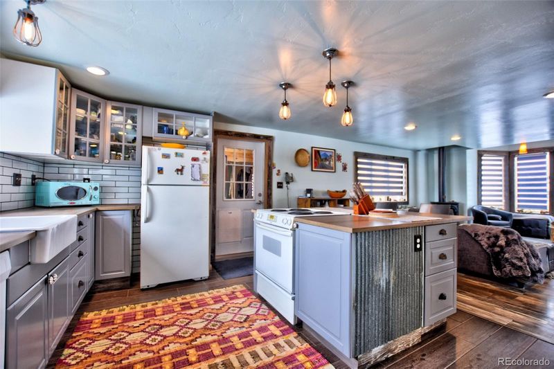 51 Crozier St, Jefferson, CO 80456