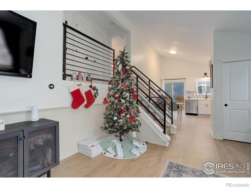 2115 Hackberry Cir, Longmont, CO 80501