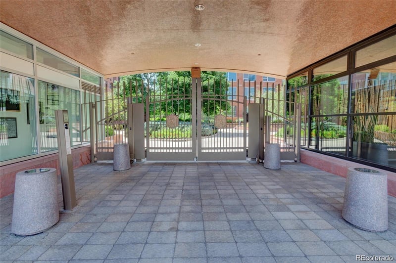 2800 E 2nd Ave #204, Denver, CO 80206