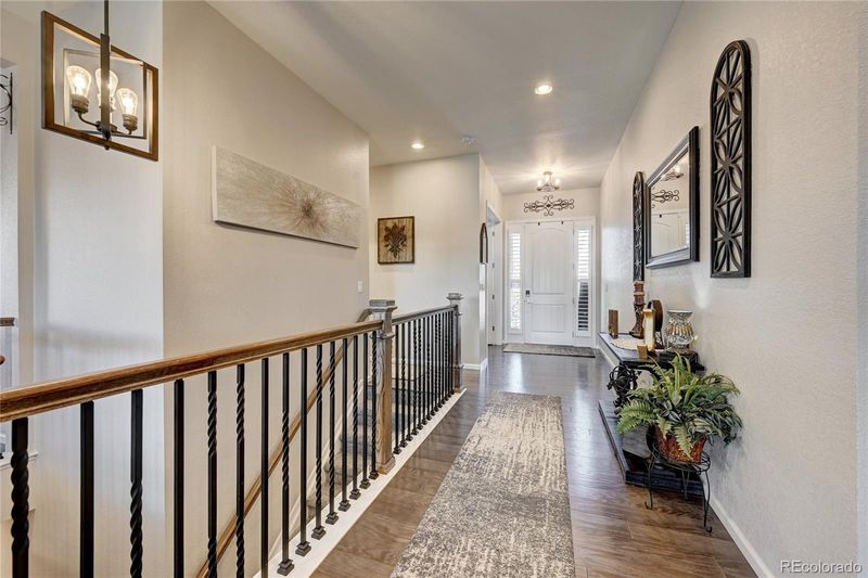 6715 Palmetto Ct, Castle Rock, CO 80108