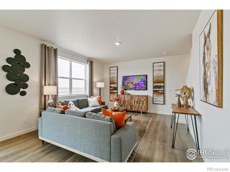 623 Sawyers Pond Dr, Severance, CO 80550