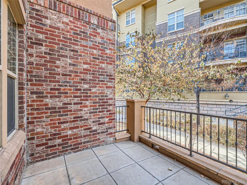 7819 Vallagio Ln, Englewood, CO 80112