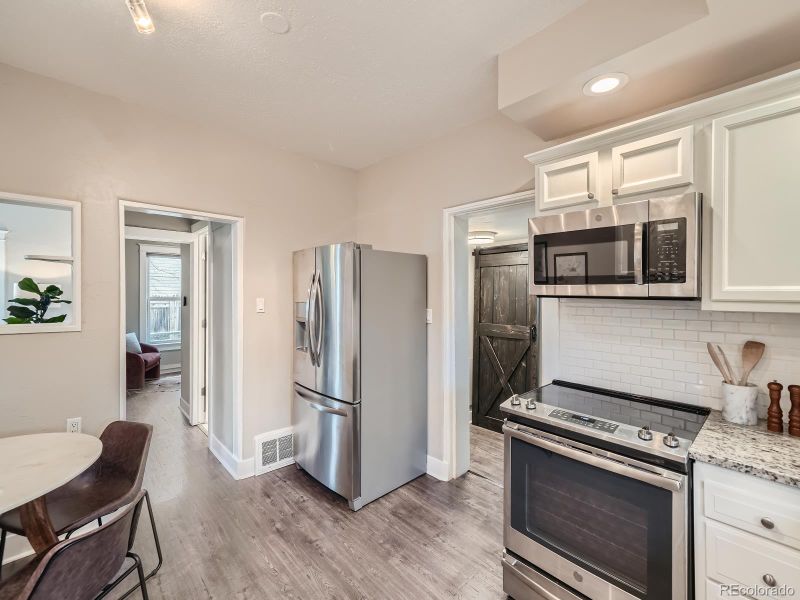 423 Knox Ct, Denver, CO 80204