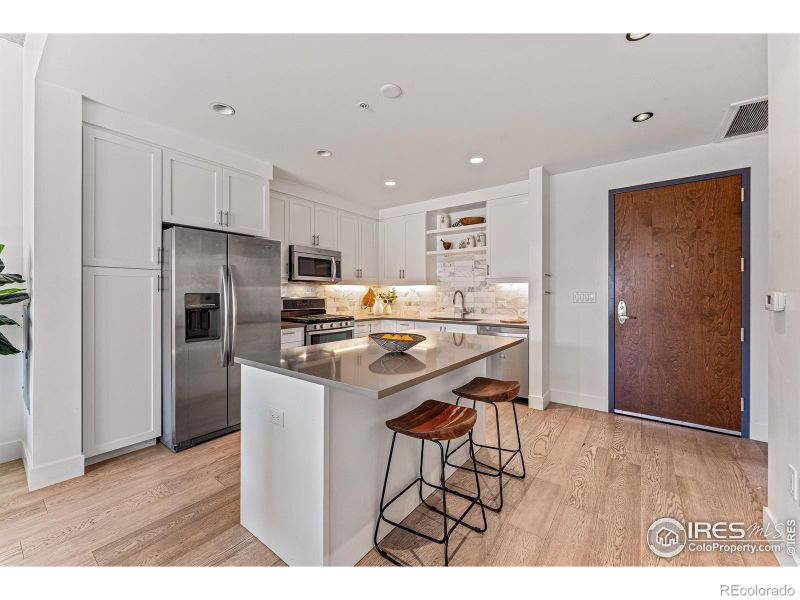3301 Arapahoe Ave #422, Boulder, CO 80303