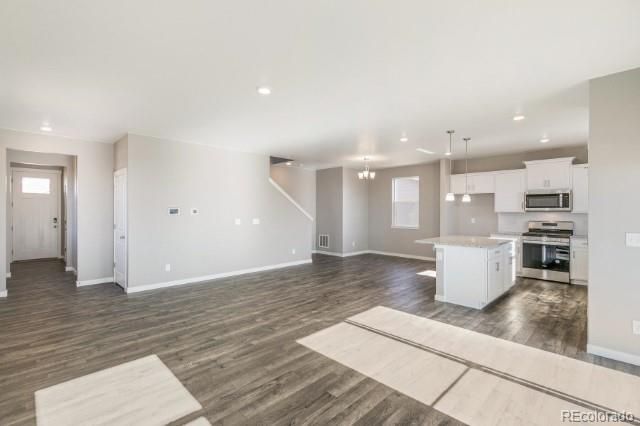 27473 E Byers Ave, Aurora, CO 80018