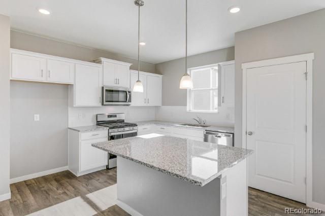27473 E Byers Ave, Aurora, CO 80018
