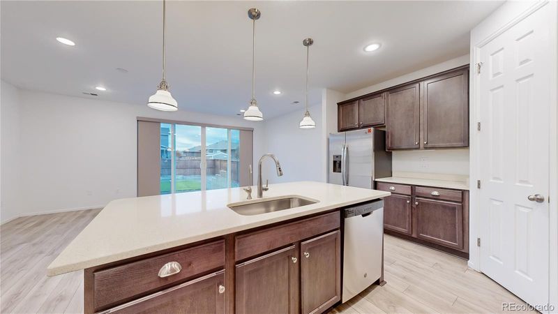 25522 E Bayaud Pl, Aurora, CO 80018