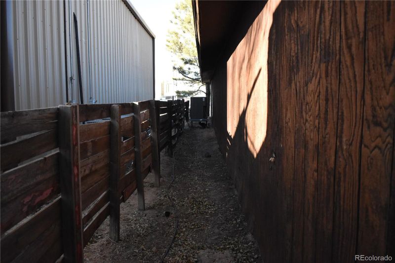 502 E 1st, La Junta, CO 81050