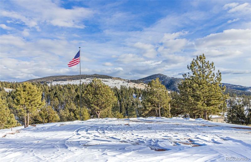 117 Isabella Cir, Cripple Creek, CO 80813
