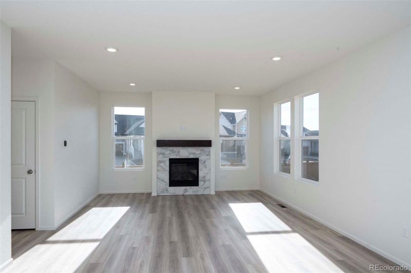 3337 Boral Owl Dr, Brighton, CO 80601