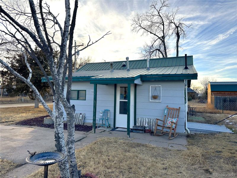 1302 Dairy Ln, Limon, CO 80828