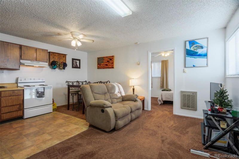 1446 Main St, Strasburg, CO 80136