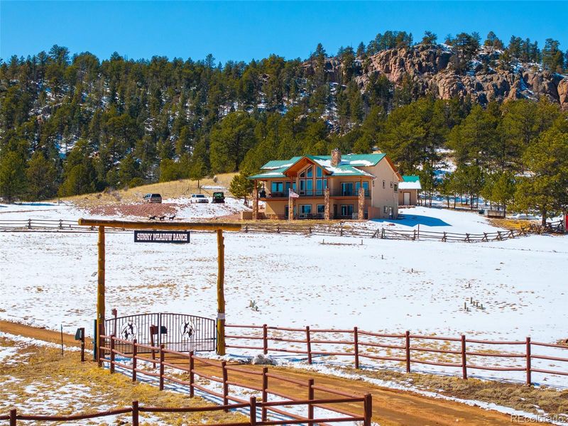 2255 County Rd 111, Florissant, CO 80816
