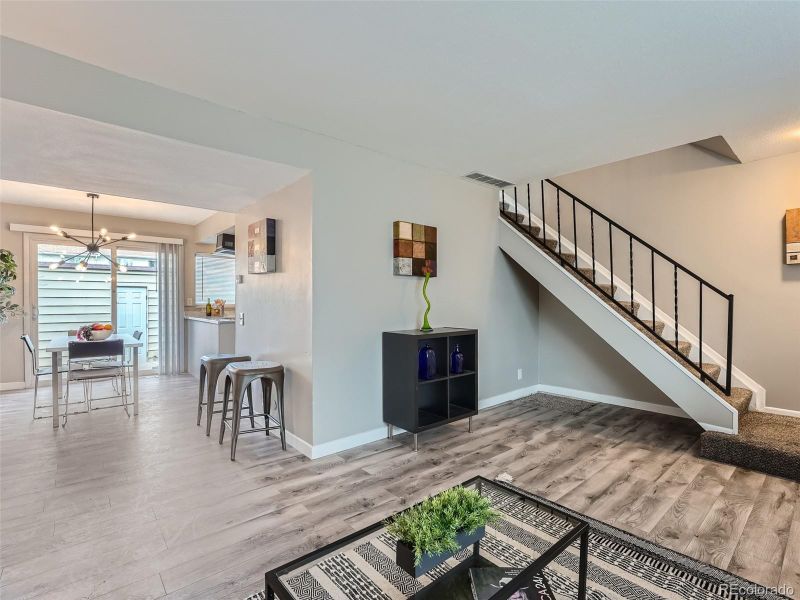1211 S Uvalda St, Aurora, CO 80012