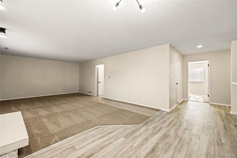 1625 N Murray Blvd #204, Colorado Springs, CO 80915