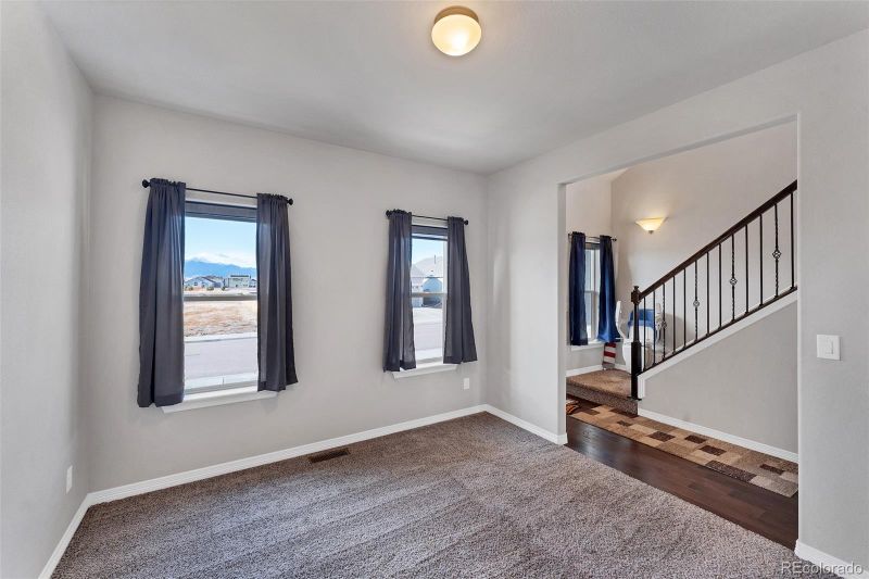 9801 Wando Dr, Colorado Springs, CO 80925