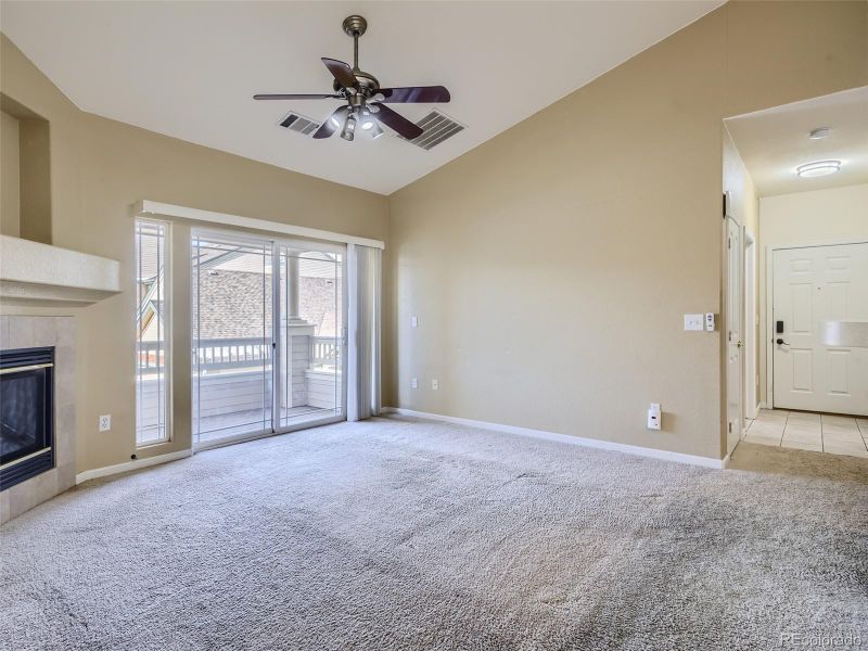 8329 S Independence Cir #304, Littleton, CO 80128
