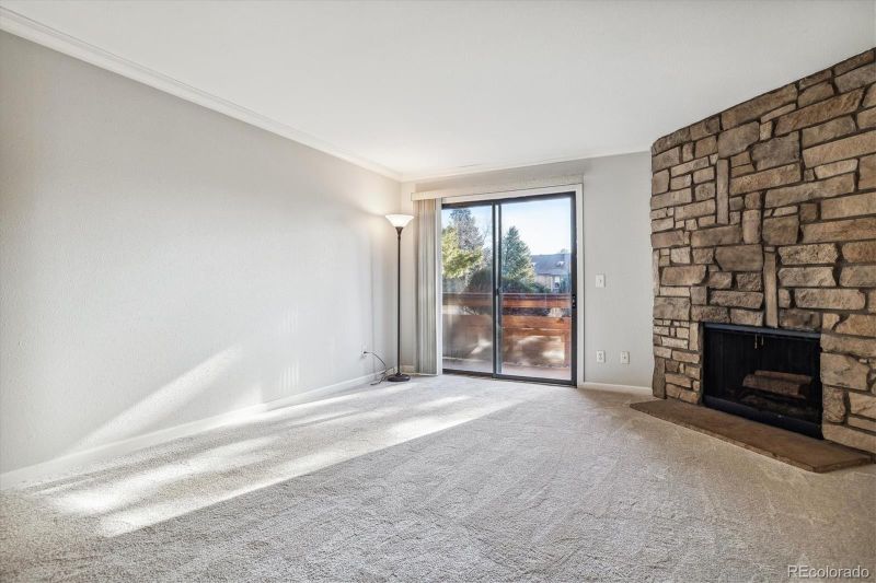 427 Wright St #106, Lakewood, CO 80228