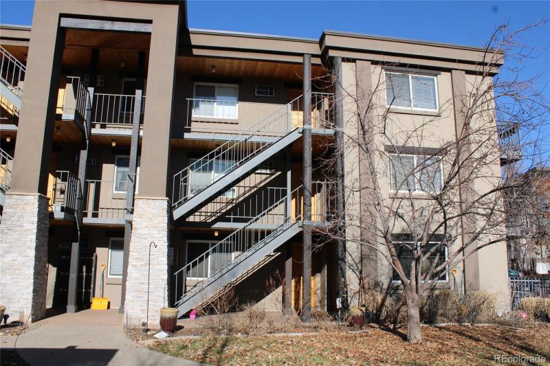 195 S Pennsylvania St #301, Denver, CO 80209