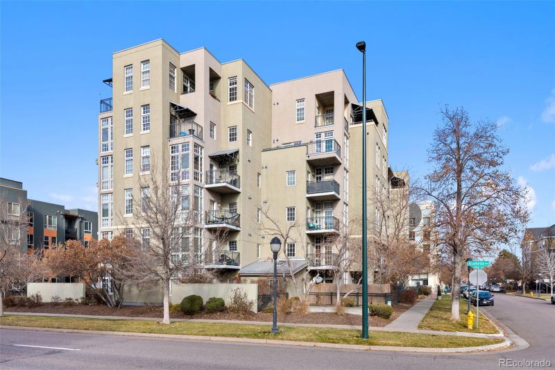 275 S Harrison St #313, Denver, CO 80209