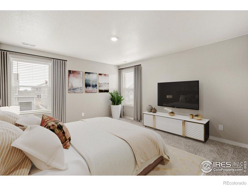 1848 Pinnacle Ave, Lochbuie, CO 80603