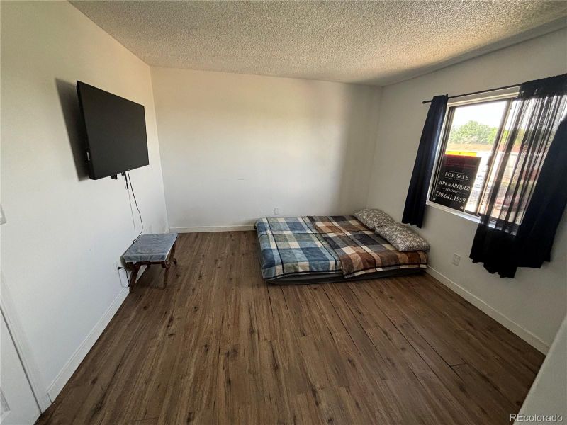 4661 S Decatur St #302, Englewood, CO 80110