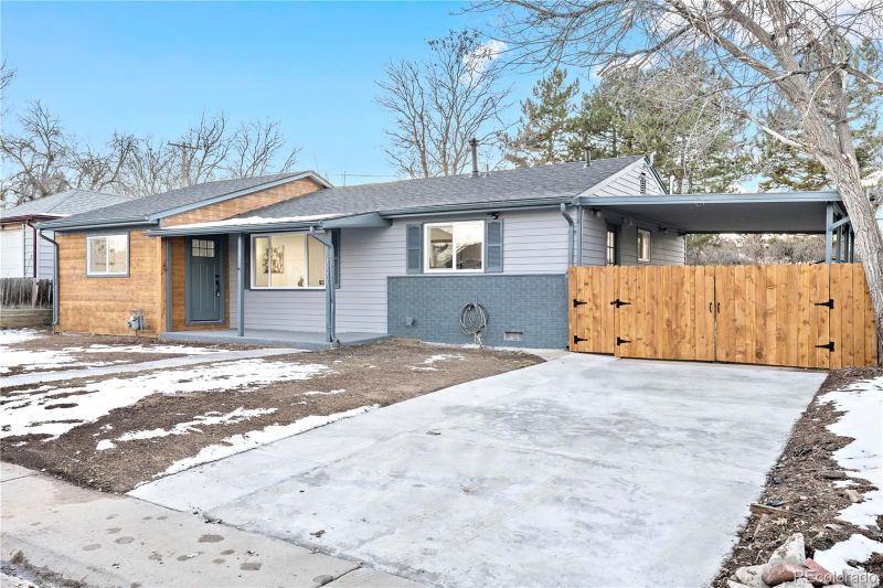 3975 S Hazel Ct, Englewood, CO 80110