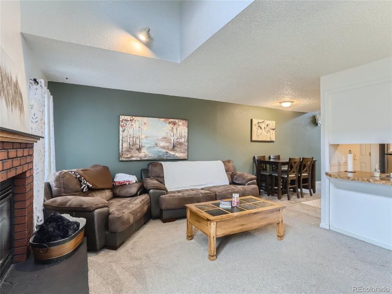823 Gabriel Ct, Dacono, CO 80514