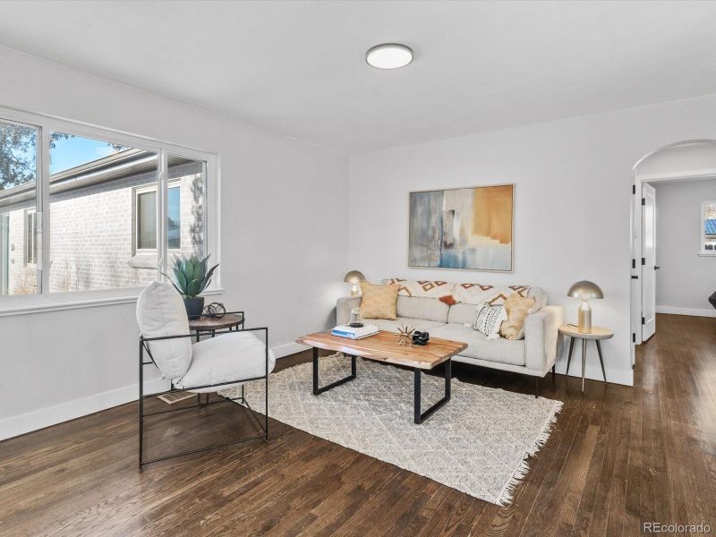 3222 N Holly St, Denver, CO 80207