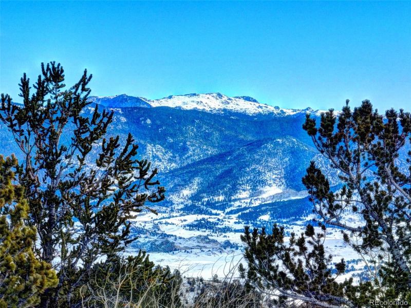 466 E Longbow Dr, Como, CO 80432
