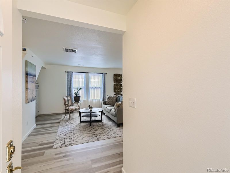 10429 Bute Dr, Longmont, CO 80504