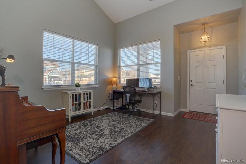 1485 N Monument Cir, Castle Rock, CO 80104