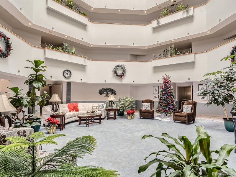 13901 E Marina Dr #405, Aurora, CO 80014