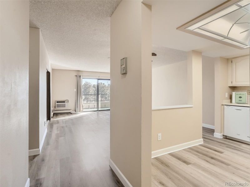 13901 E Marina Dr #405, Aurora, CO 80014