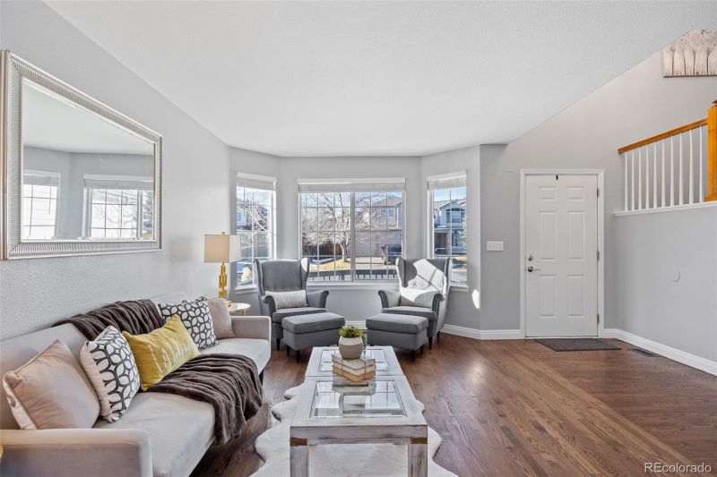 102 Heritage Ave, Castle Rock, CO 80104