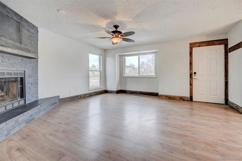 2180 Ambleside Dr, Colorado Springs, CO 80915
