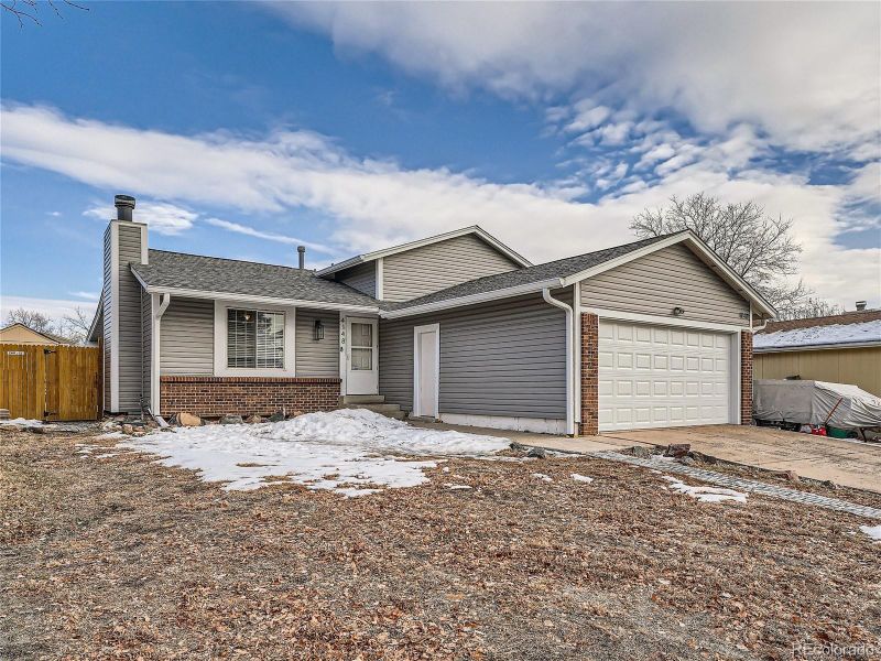 4148 S Ouray Way, Aurora, CO 80013