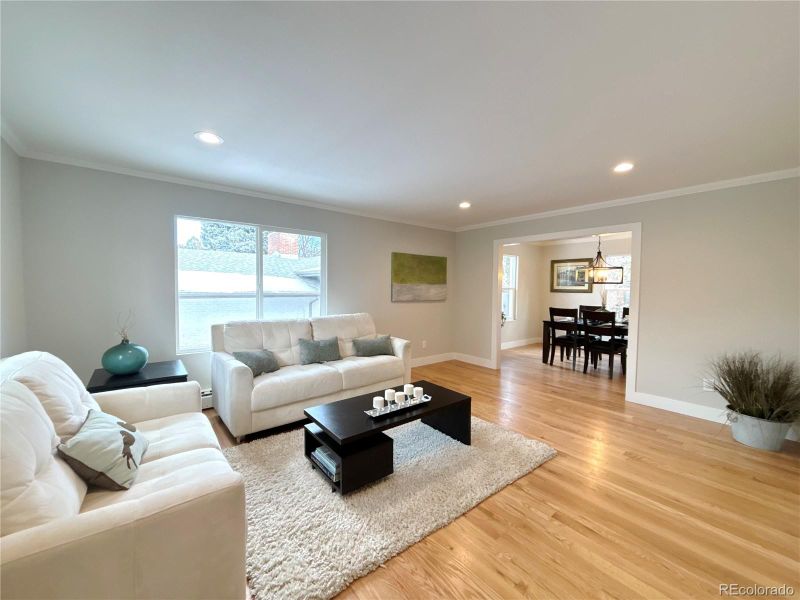 6150 S Ivanhoe St, Centennial, CO 80111